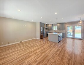 1324 Edgemont St in San Diego, CA - Building Photo - Building Photo