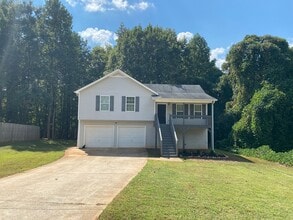 18 Twin Oaks Ln in Dallas, GA - Building Photo - Building Photo