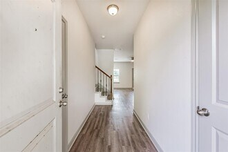 914 Shady Ln in Conroe, TX - Building Photo - Building Photo