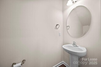 711 Lackey St in Kings Mountain, NC - Building Photo - Building Photo