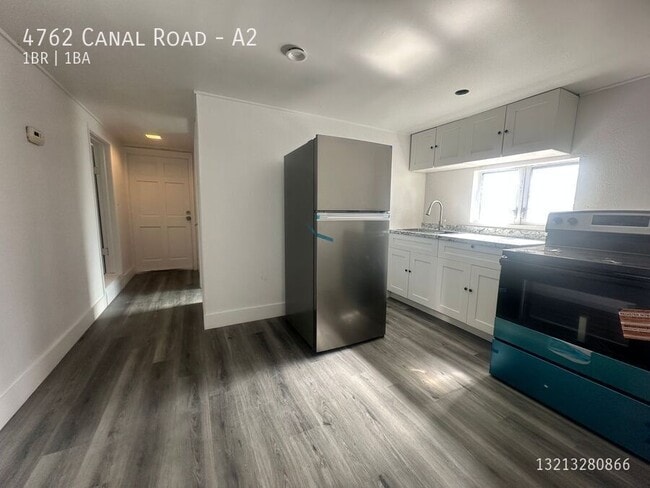 4762 Canal Rd in West Palm Beach, FL - Foto de edificio - Building Photo