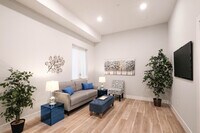 1022 Wood St, Unit 201 photo'