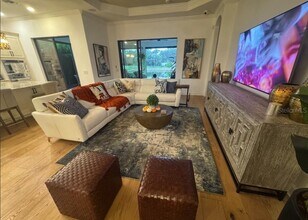 8137 Gabanna Dr in Sarasota, FL - Building Photo - Building Photo