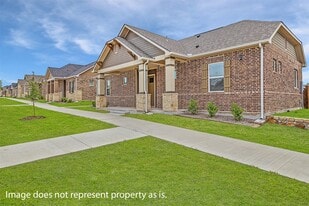 5900 Co Rd 277 in Melissa, TX - Building Photo