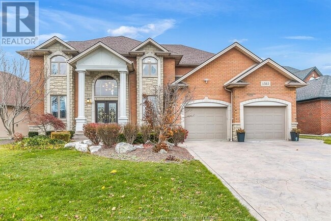 property at 1585 Stoneybrook Crescent
