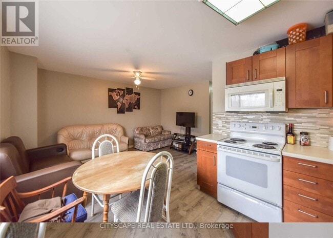 148 Dunedin St in Orillia, ON - Building Photo - Building Photo