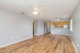2290-2296 Fox Hollow Dr in Titusville, FL - Building Photo - Building Photo