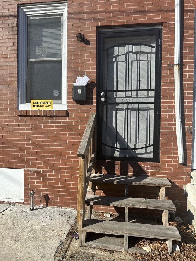 property at 831 Kirkwood St