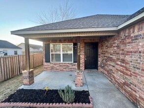2120 Talia Trail in Siloam Springs, AR - Building Photo - Building Photo