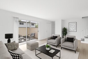 Estancia Apartments in Escondido, CA - Building Photo