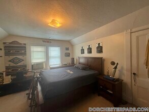 393 Adams St in Boston, MA - Building Photo - Building Photo