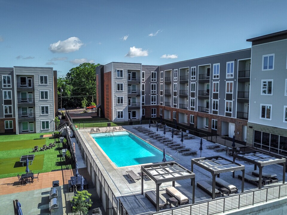 One41 Wellington in Cincinnati, OH - Building Photo