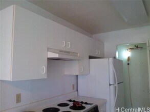 94-215-215 Paioa Pl in Waipahu, HI - Building Photo - Building Photo