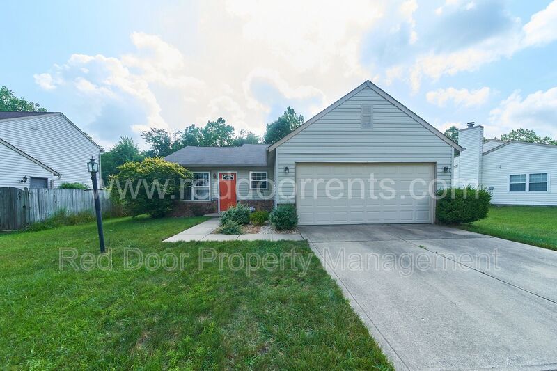3743 Owster Ln in Indianapolis, IN - Building Photo