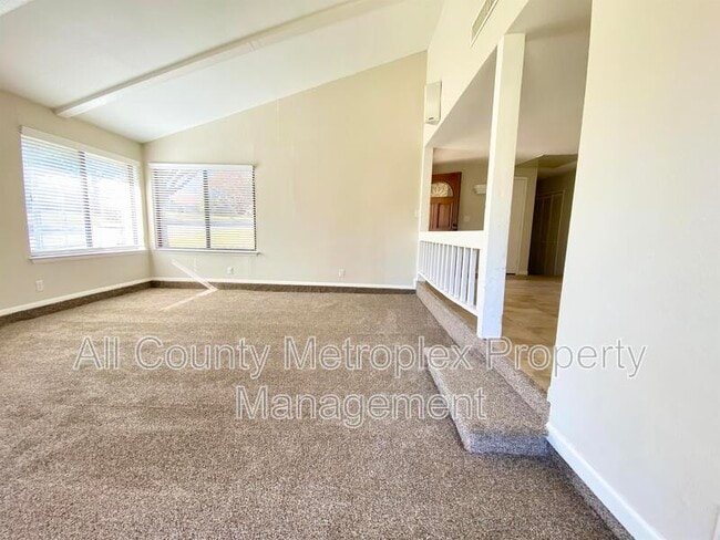 1700 Crystal Way in Plano, TX - Building Photo - Building Photo