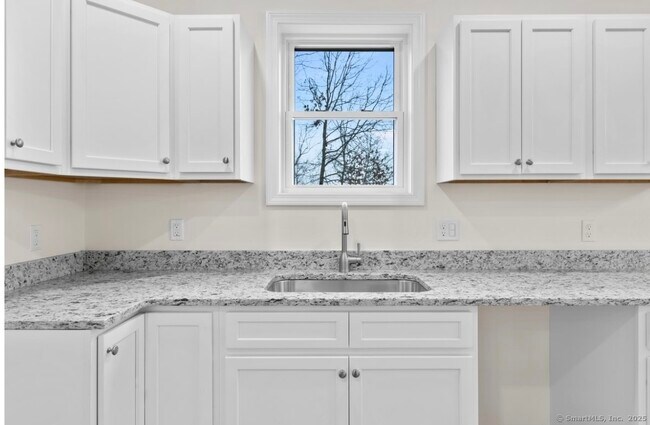 455 Sherman Ave in Hamden, CT - Building Photo - Building Photo