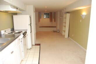 1341 Massachusetts Ave SE in Washington, DC - Building Photo - Building Photo