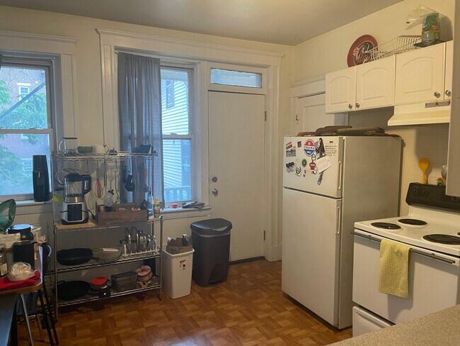 51 Inman St, Unit 31T in Cambridge, MA - Building Photo - Building Photo