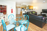 Redwood Cove Apartments in Chico, CA - Building Photo - Interior Photo