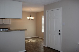 620 Race St-Unit -C in Crowley, TX - Building Photo - Building Photo