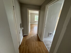 Stillwell Quad Apartments in Cincinnati, OH - Building Photo - Building Photo