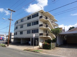 1003 Kapahulu St in Honolulu, HI - Building Photo - Building Photo