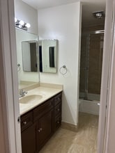 1930 Ocean Ave in Santa Monica, CA - Building Photo - Building Photo