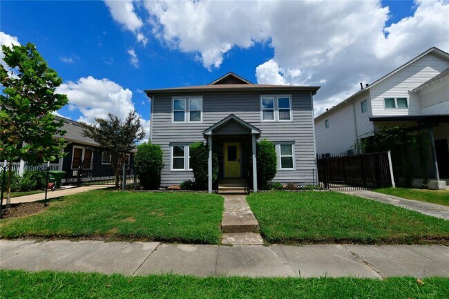1011 E 6 1/2 St in Houston, TX - Building Photo - Building Photo