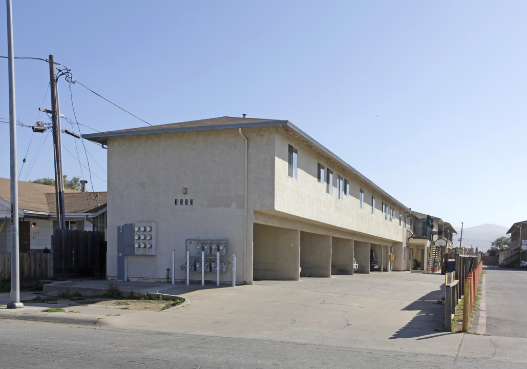 1333 Garner Ave in Salinas, CA - Foto de edificio