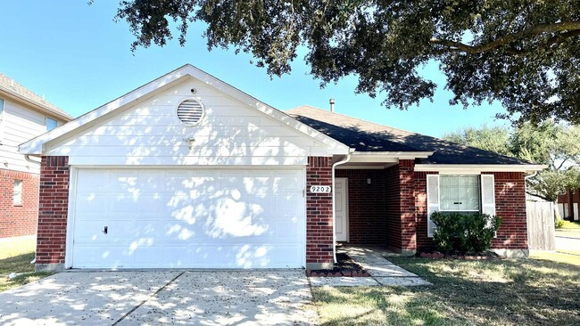 9202 Aberdeen Lake Dr