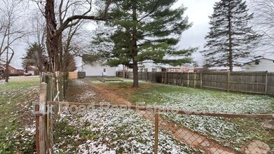 830 St Clair Ave in Hamilton, OH - Building Photo - Building Photo