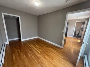 291 Silver St, Unit 3 in Boston, MA - Building Photo - Building Photo