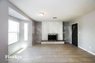 6008 S 45th Pl in Phoenix, AZ - Building Photo - Building Photo
