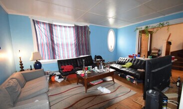 22 Wadsworth St in Boston, MA - Building Photo - Building Photo