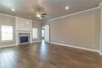 3140 Drake Crest Dr in Edmond, OK - Building Photo - Building Photo