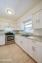 906 Boulder Dr in South Daytona, FL - Building Photo - Building Photo