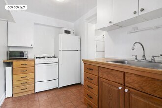 1 Arlington Pl in Brooklyn, NY - Building Photo - Building Photo