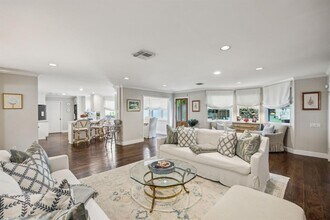 12503 Woodthorpe Ln in Houston, TX - Building Photo - Building Photo