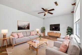 123 E Edgefield Dr in Summerville, SC - Building Photo - Building Photo