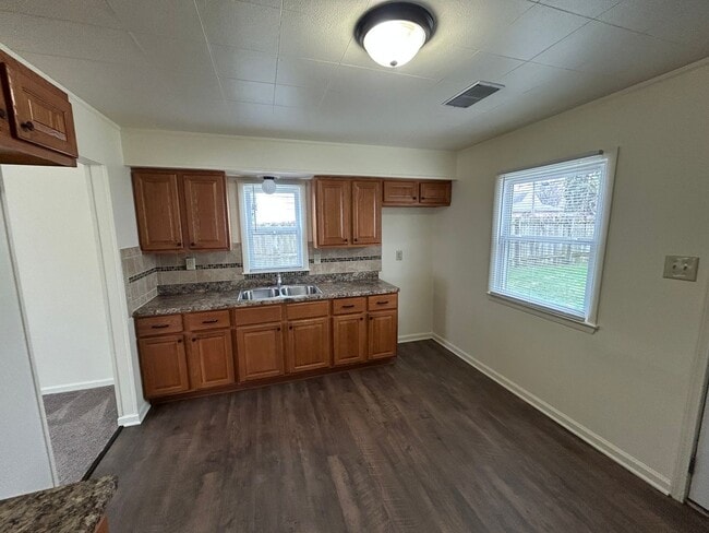 5729 N 58th St in Milwaukee, WI - Building Photo - Building Photo