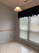 825 Spring Lake Dr in Middle Island, NY - Building Photo - Building Photo