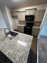 1007 Indigo Ct in Odessa, TX - Building Photo - Building Photo