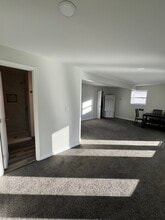 1620 Bowersox Rd in New Windsor, MD - Foto de edificio - Building Photo