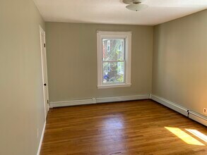 9 High Street Pl in Brookline, MA - Building Photo - Building Photo