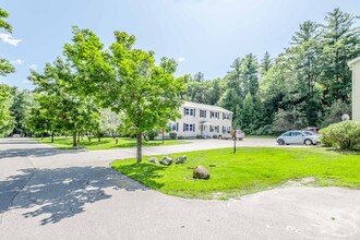 Willow Rock Apartments in Hillsborough, NH - Building Photo - Building Photo