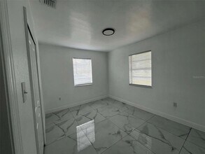 1601 Crooms Ave in Orlando, FL - Building Photo - Building Photo