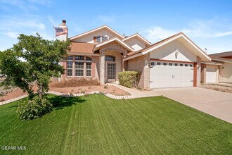 11001 Essex Falls Ln in El Paso, TX - Building Photo - Building Photo