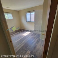 1895 Tanglewood Dr S