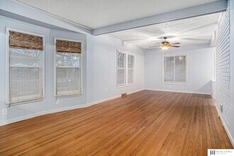 7768 Maywood St in Ralston, NE - Building Photo - Building Photo