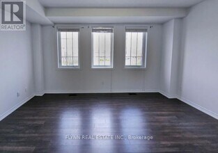 11 Telegraph St in Brampton, ON - Building Photo - Building Photo